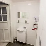 Grey Ii Apartment *